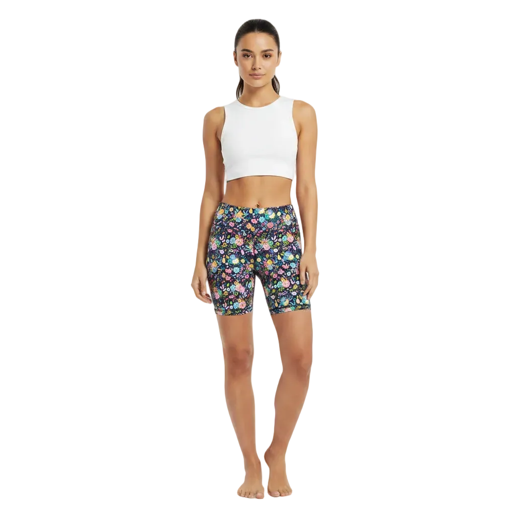 Floral Night Bouquet — Image 1 Full Body Studio